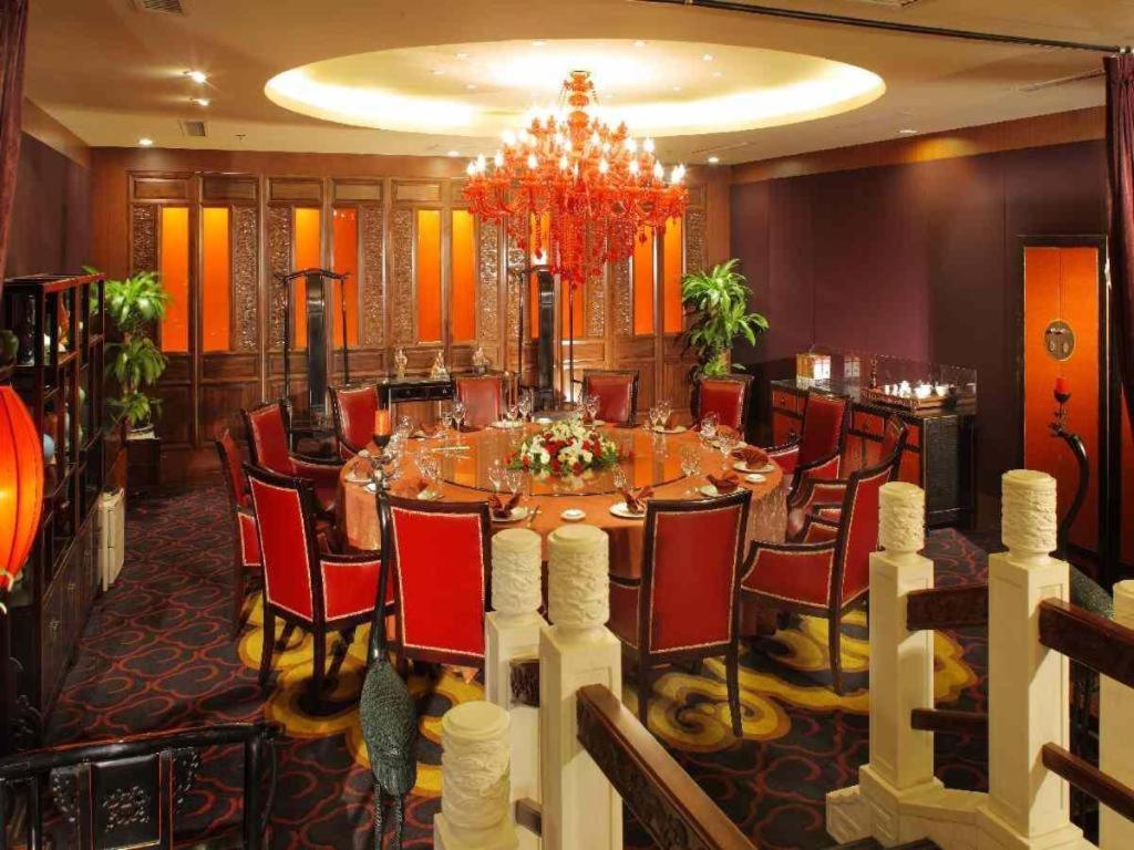 Shijiazhuang International Building Hotel Exterior photo