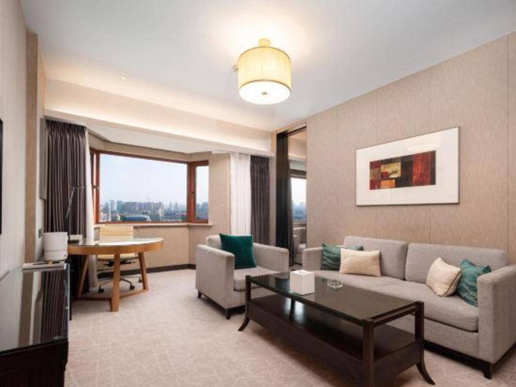 Shijiazhuang International Building Hotel Exterior photo
