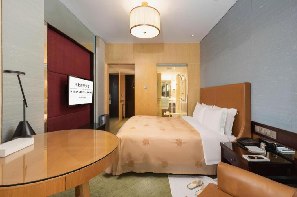 Shijiazhuang International Building Hotel Exterior photo